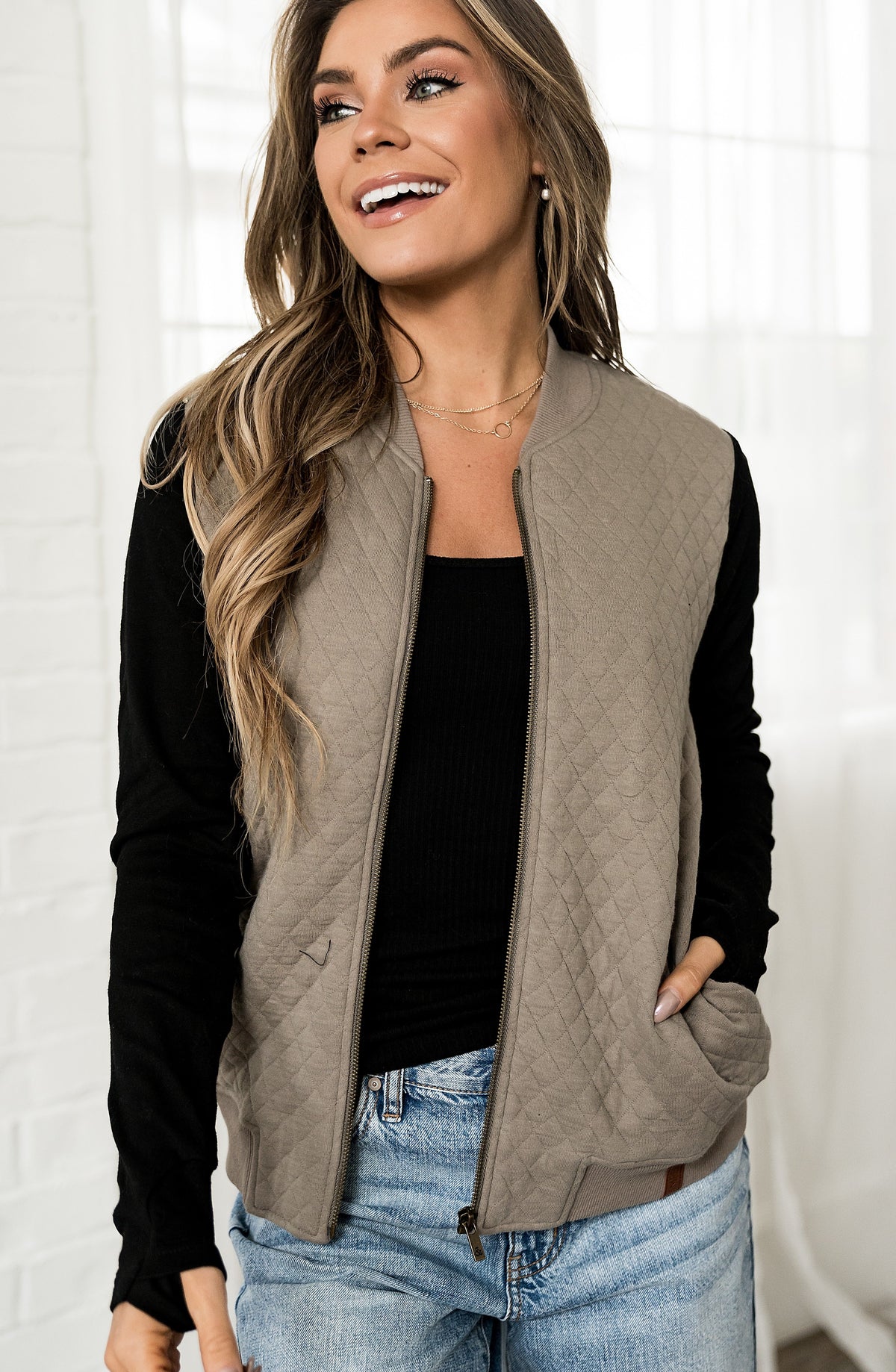 BEVIQUEEN Quilted Bomber - Taupe & Black