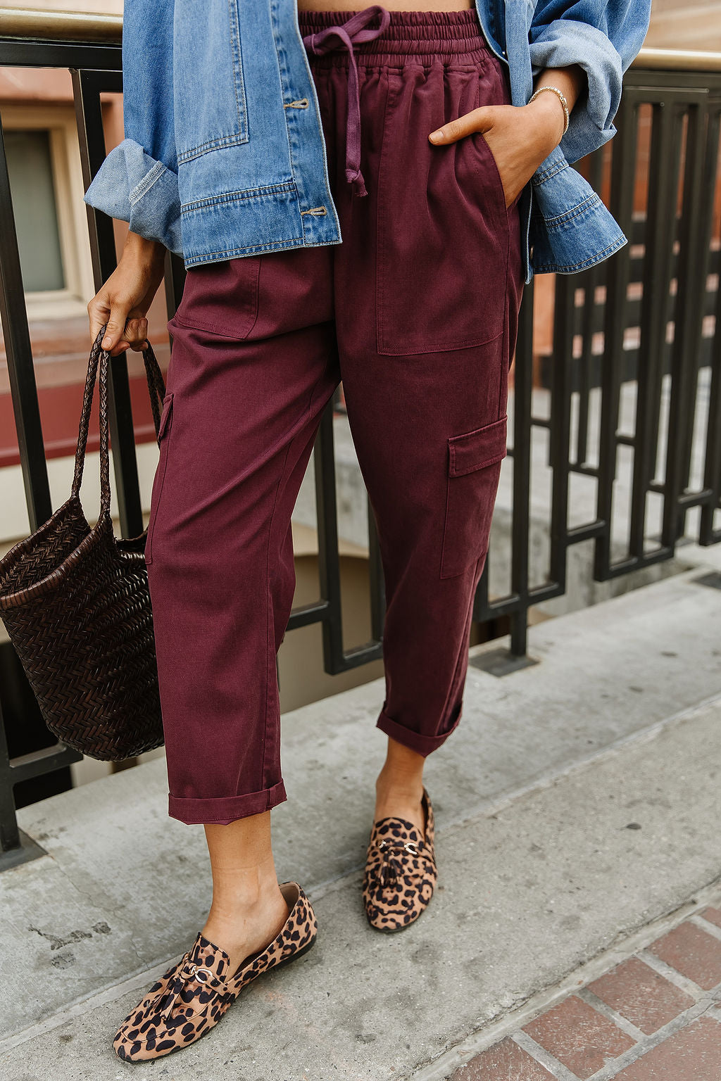 BEVIQUEEN Cargo Cutie Crop Pant - Wine