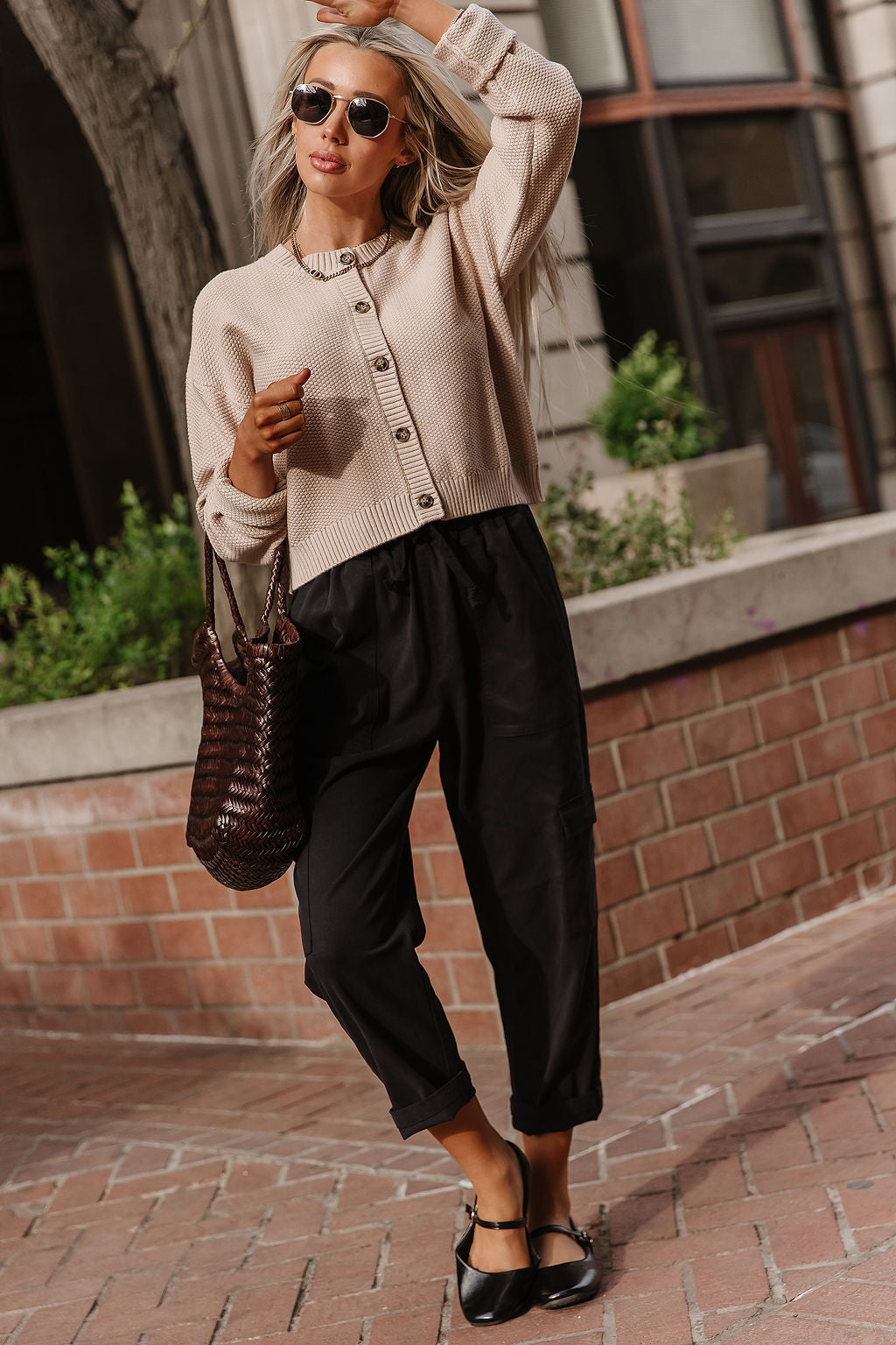 BEVIQUEEN Cloud Knit Cardigan - Chai
