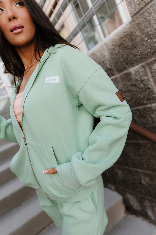 BEVIQUEEN Comfort Zone FullZip - Mint