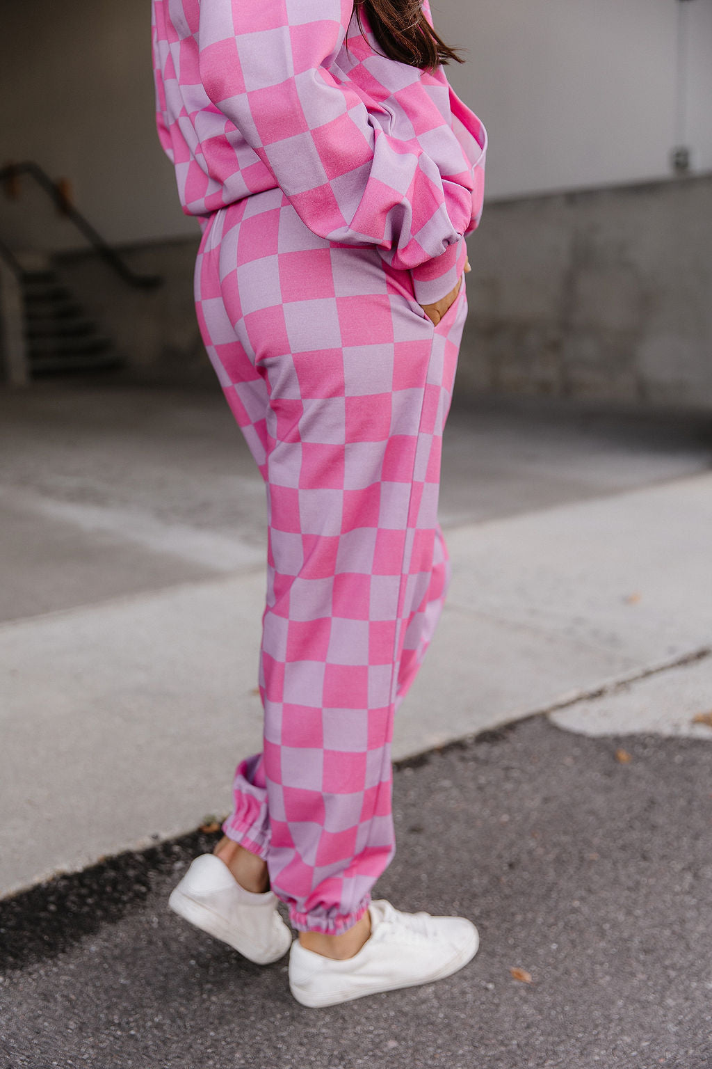 BEVIQUEEN University Joggers - Rosy Daydream