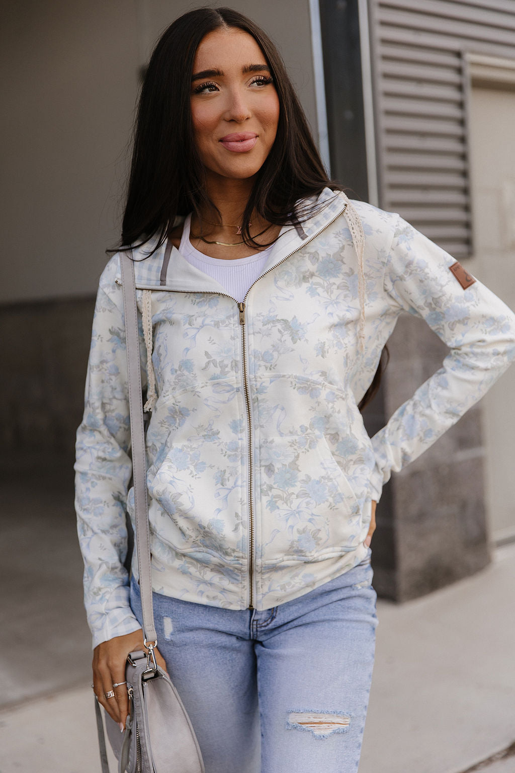 BEVIQUEEN FullZip Sweatshirt - Blue Ribbon Blooms