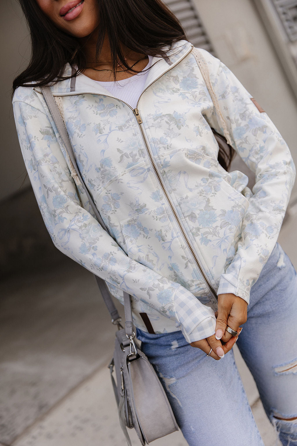 BEVIQUEEN FullZip Sweatshirt - Blue Ribbon Blooms