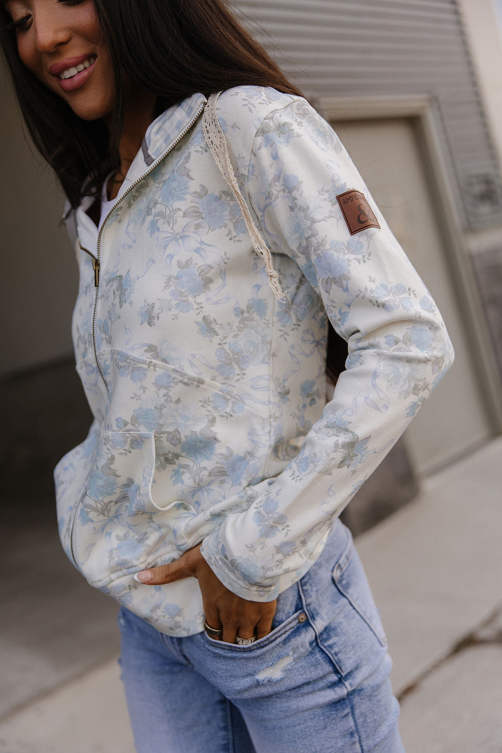 BEVIQUEEN FullZip Sweatshirt - Blue Ribbon Blooms