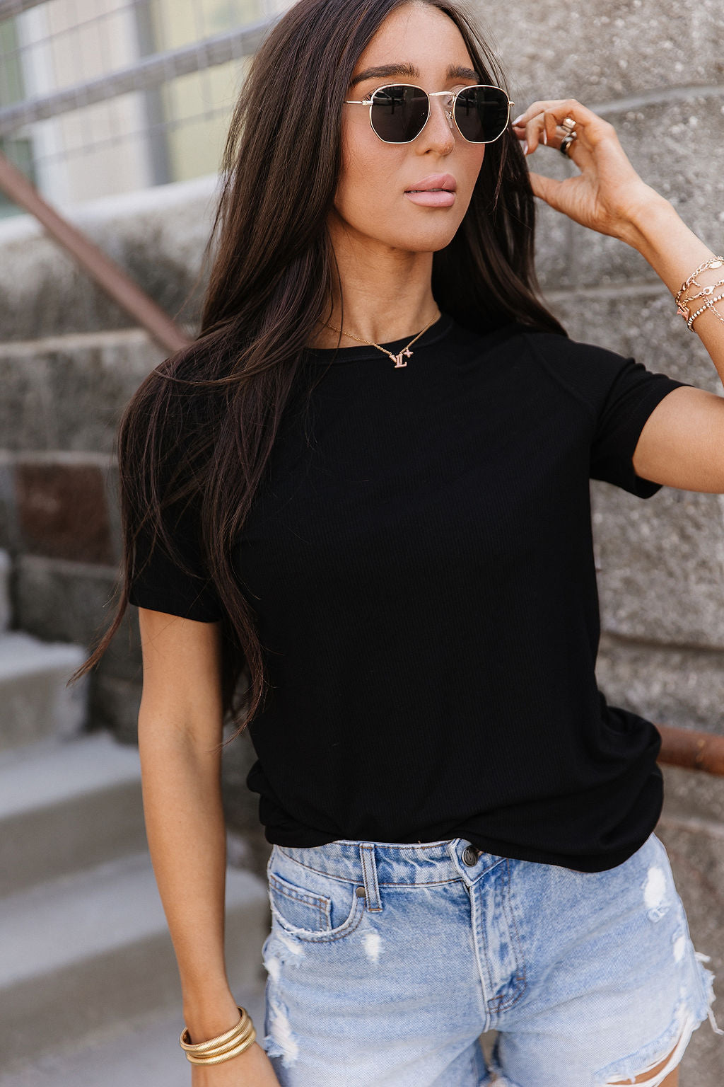BEVIQUEEN Ribbed Lulu Tee - Noir