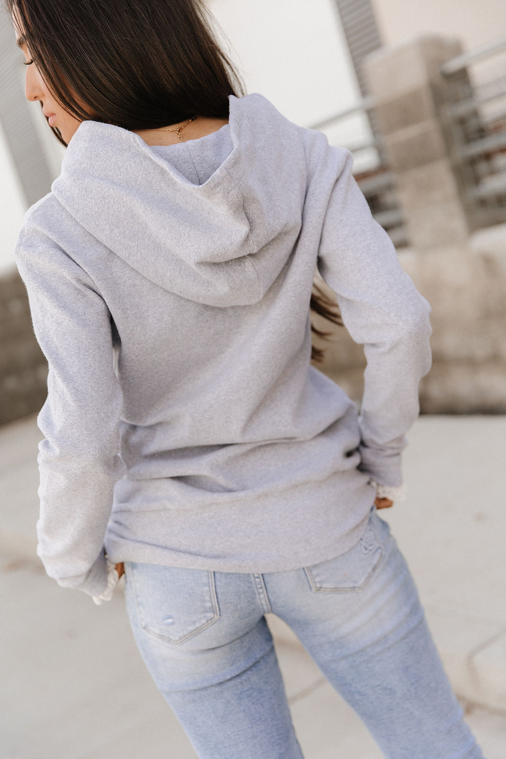 BEVIQUEEN Henley Hoodie - Skyline Lace