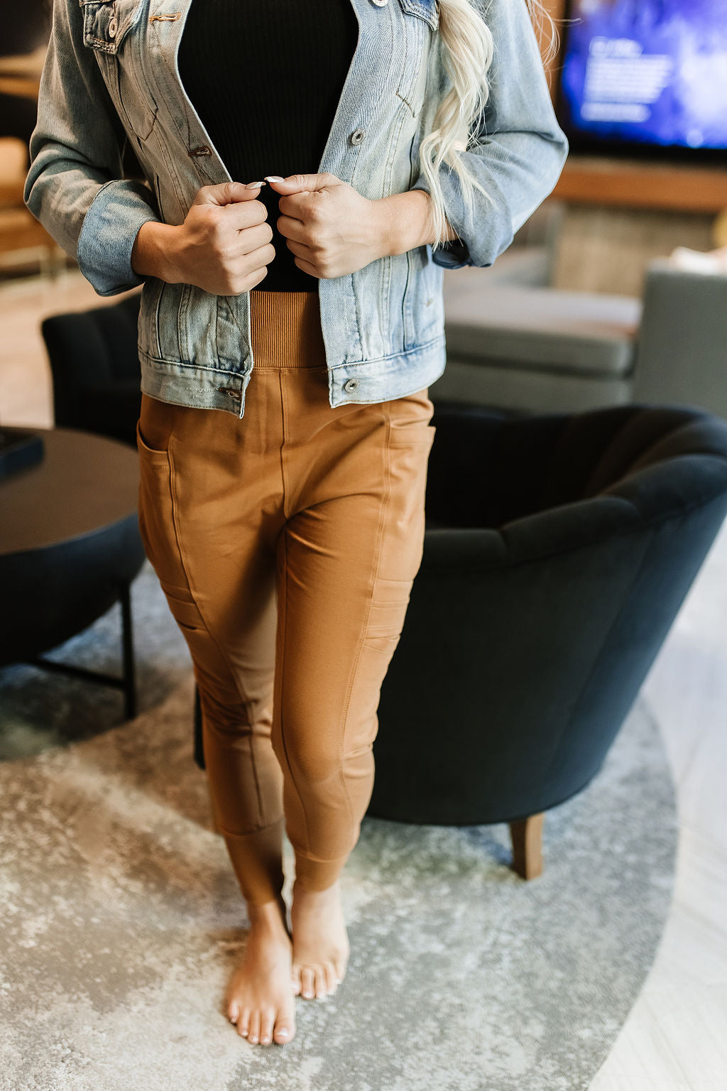 BEVIQUEEN Level Up Joggers- Mustard