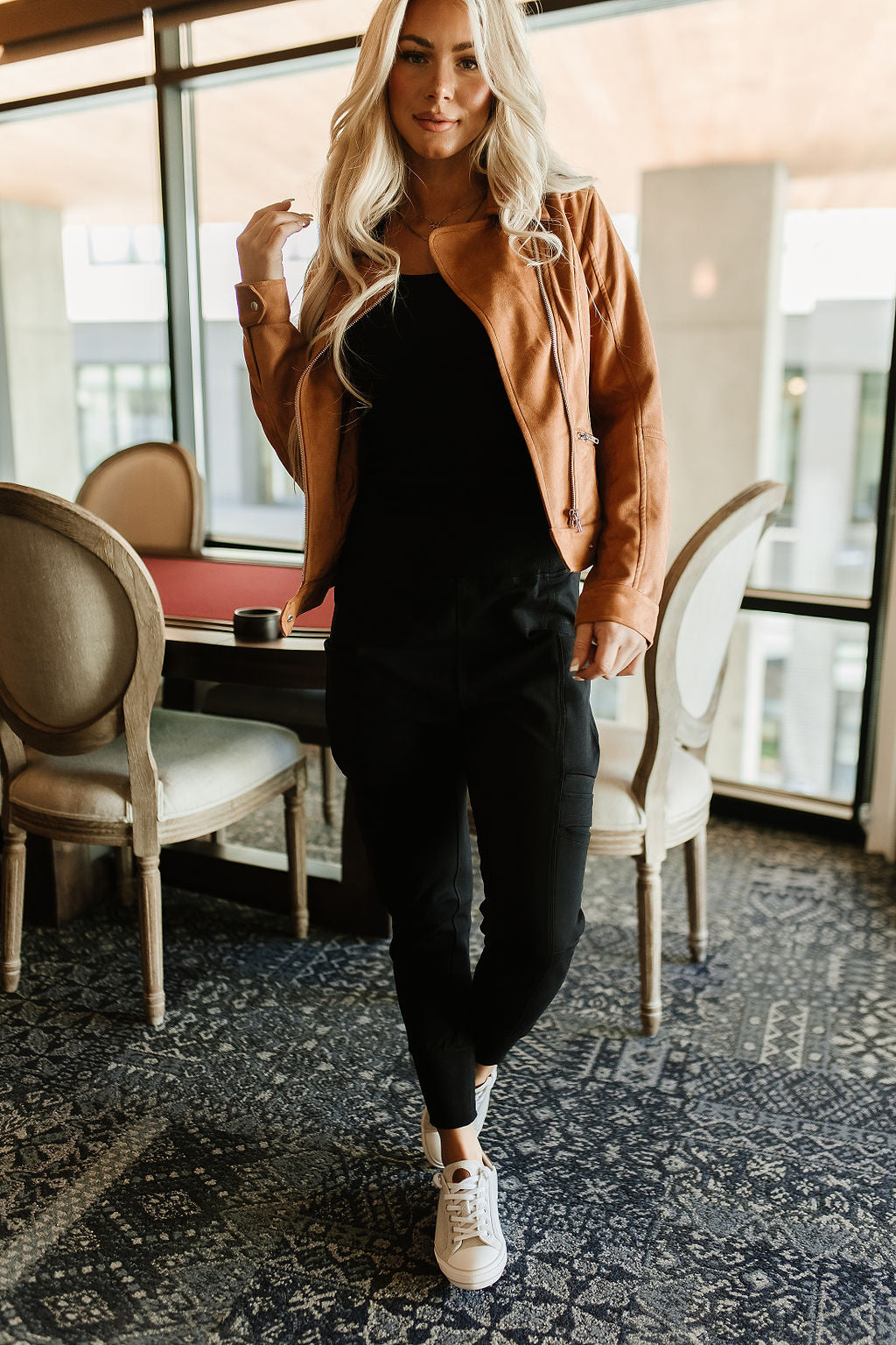 BEVIQUEEN Level Up Joggers - Black