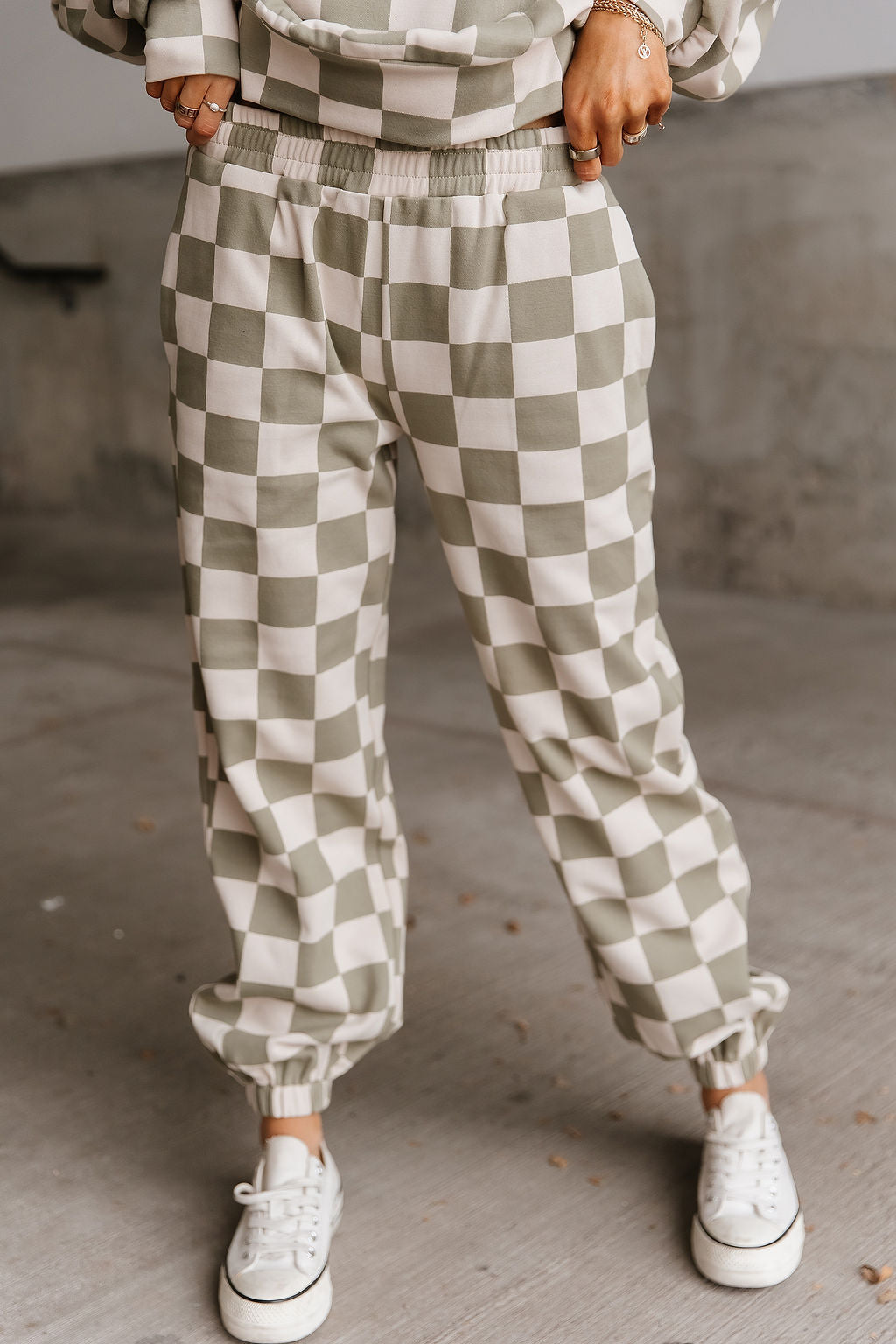 BEVIQUEEN University Joggers - Soft Landing