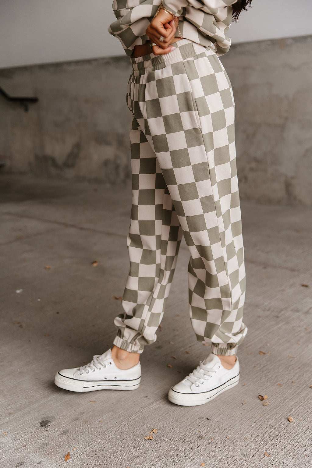 BEVIQUEEN University Joggers - Soft Landing
