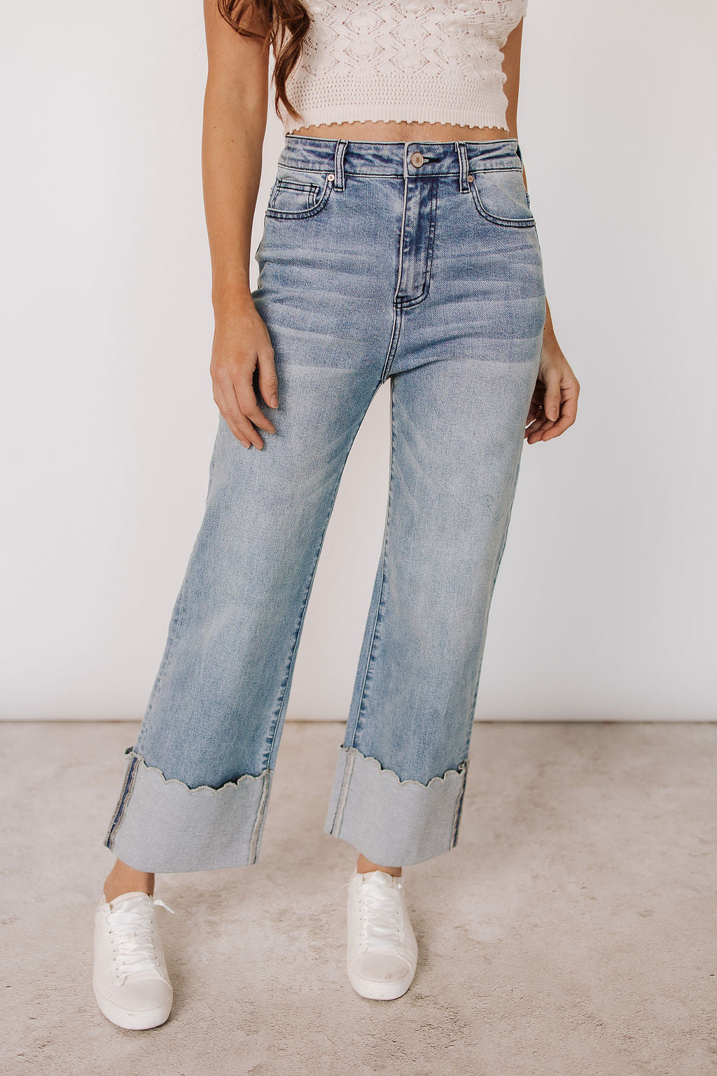 BEVIQUEEN Ampersand 606 Denim