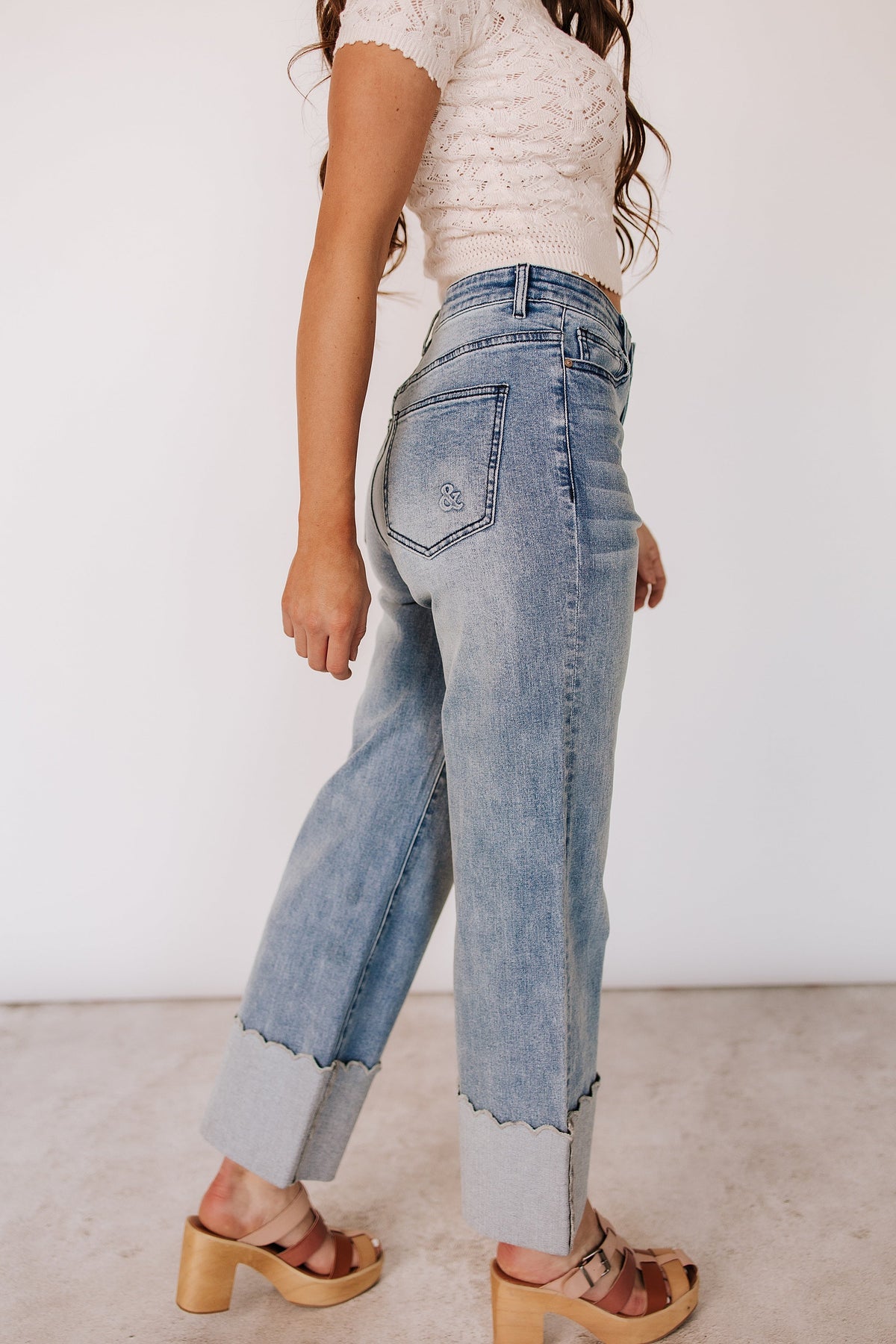 BEVIQUEEN Ampersand 606 Denim