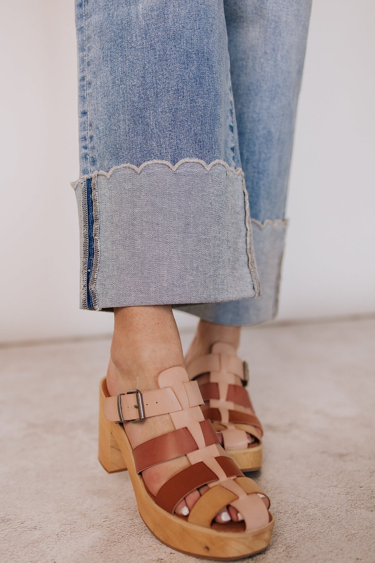 BEVIQUEEN Ampersand 606 Denim