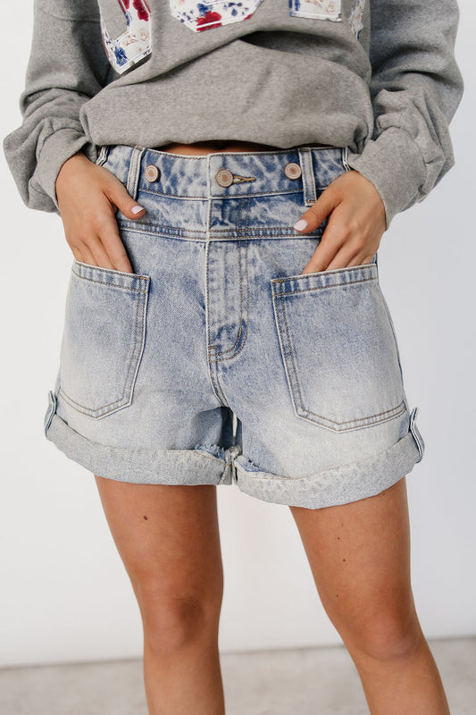 BEVIQUEEN Ampersand 326 Denim Shorts