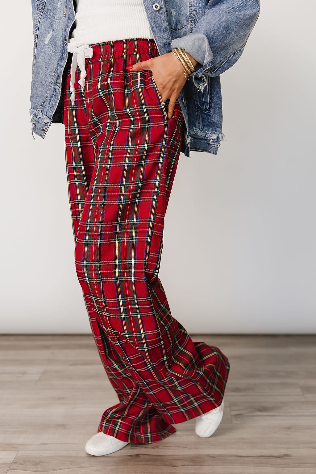 BEVIQUEEN Everywear Pant - Red Plaid