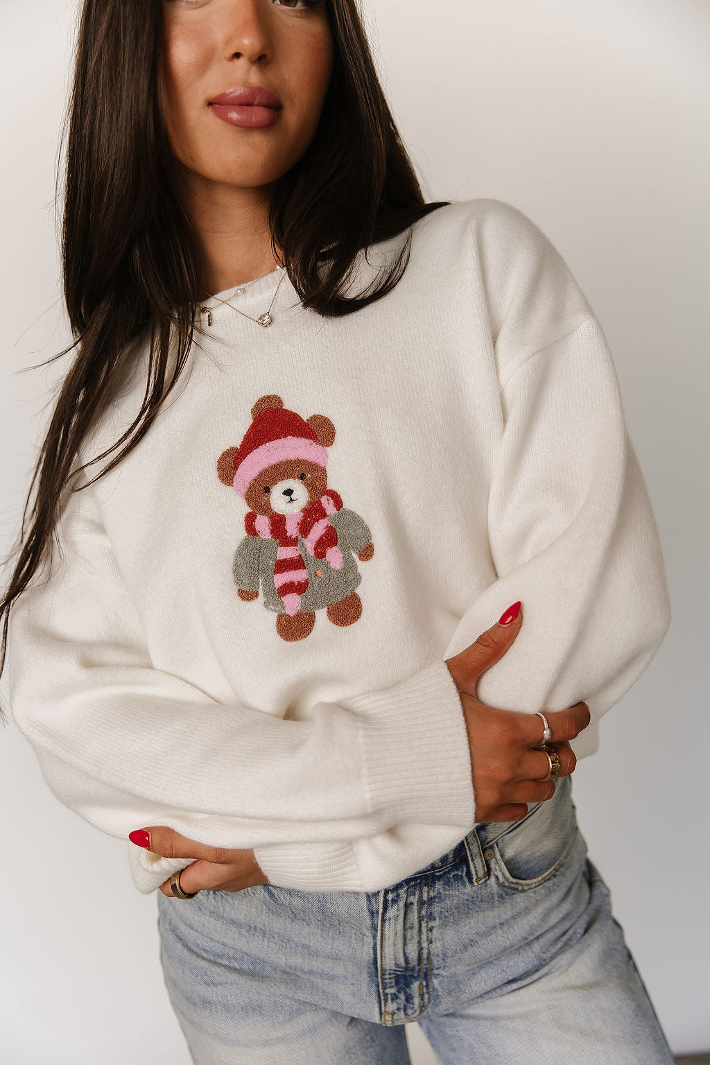 BEVIQUEEN Beary Cozy Sweater