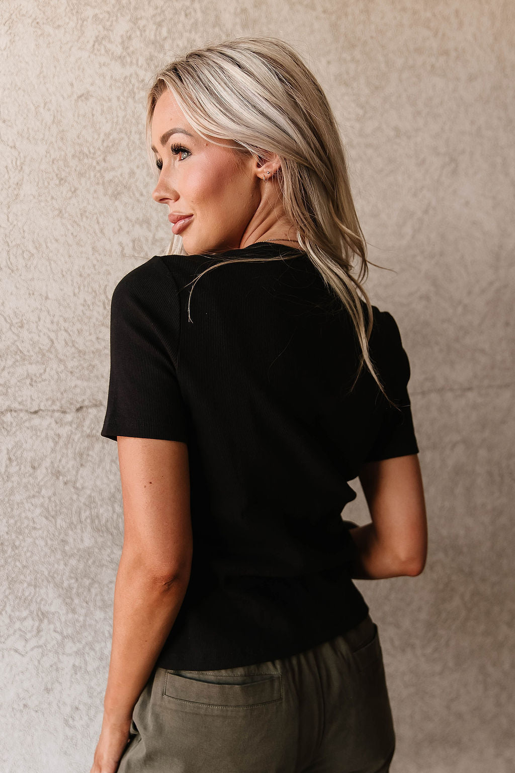 BEVIQUEEN Button Front Lulu Tee - Black