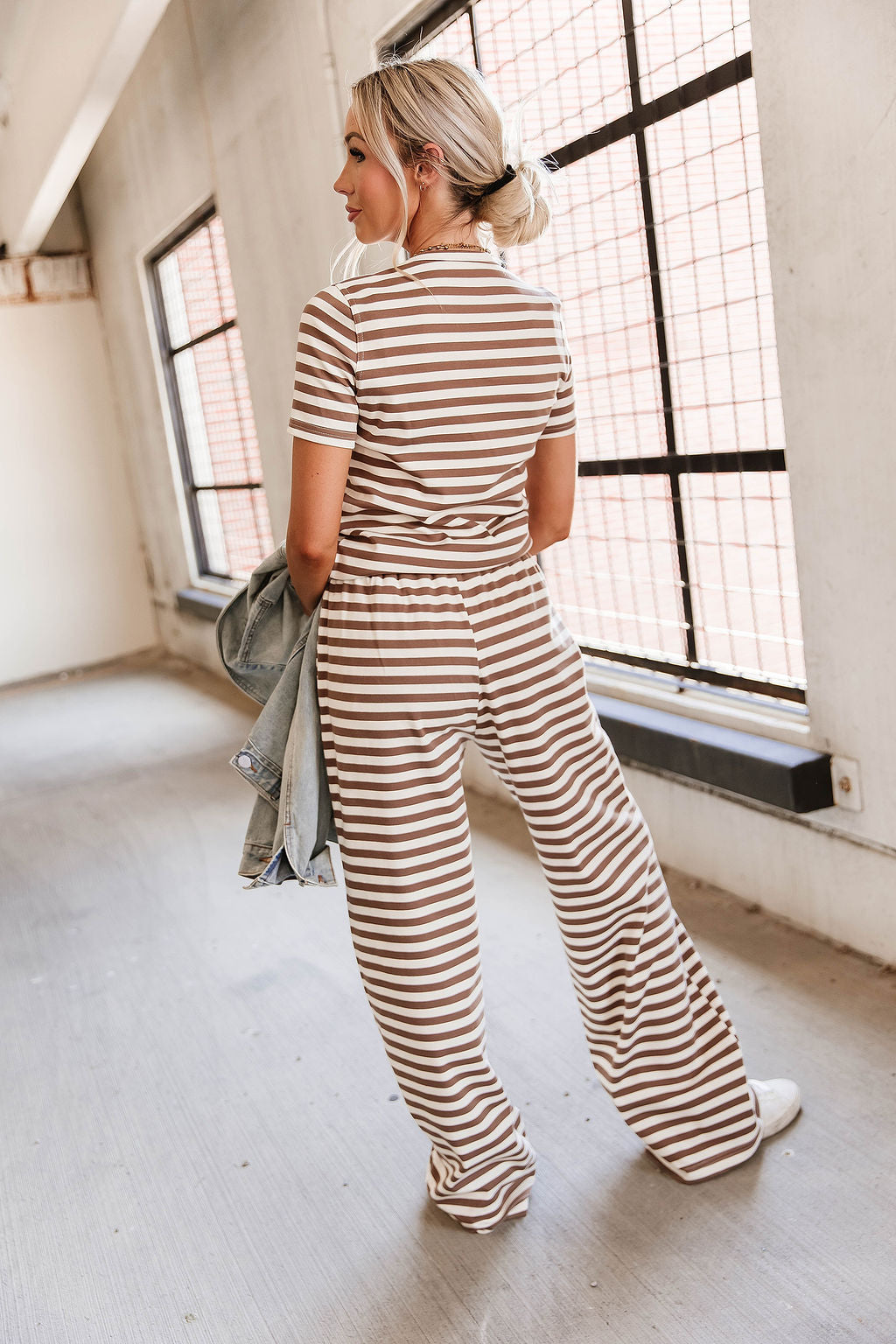 BEVIQUEEN Lulu Tee - Coffee Stripe