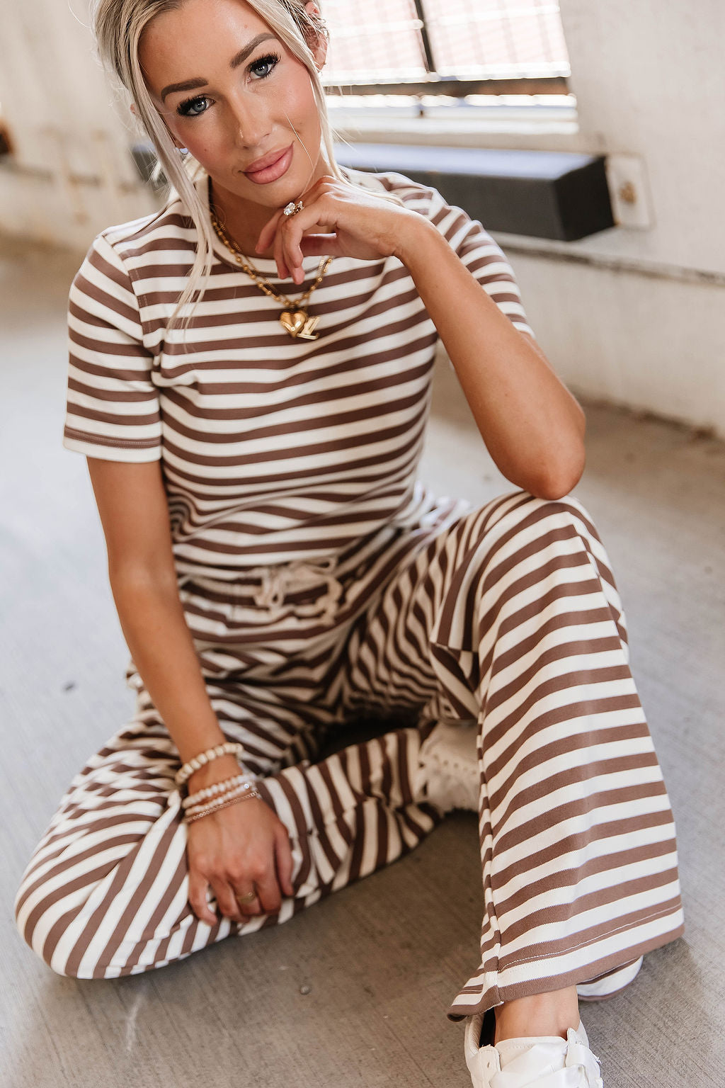 BEVIQUEEN Lulu Tee - Coffee Stripe