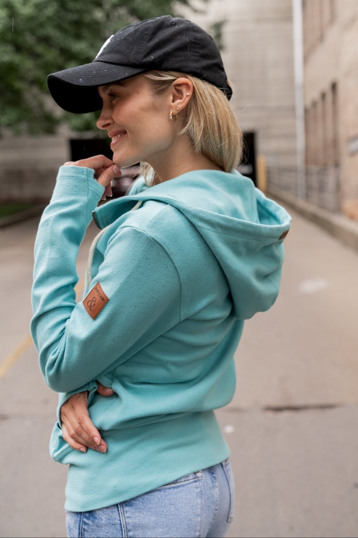 BEVIQUEEN FullZip Sweatshirt - Ocean