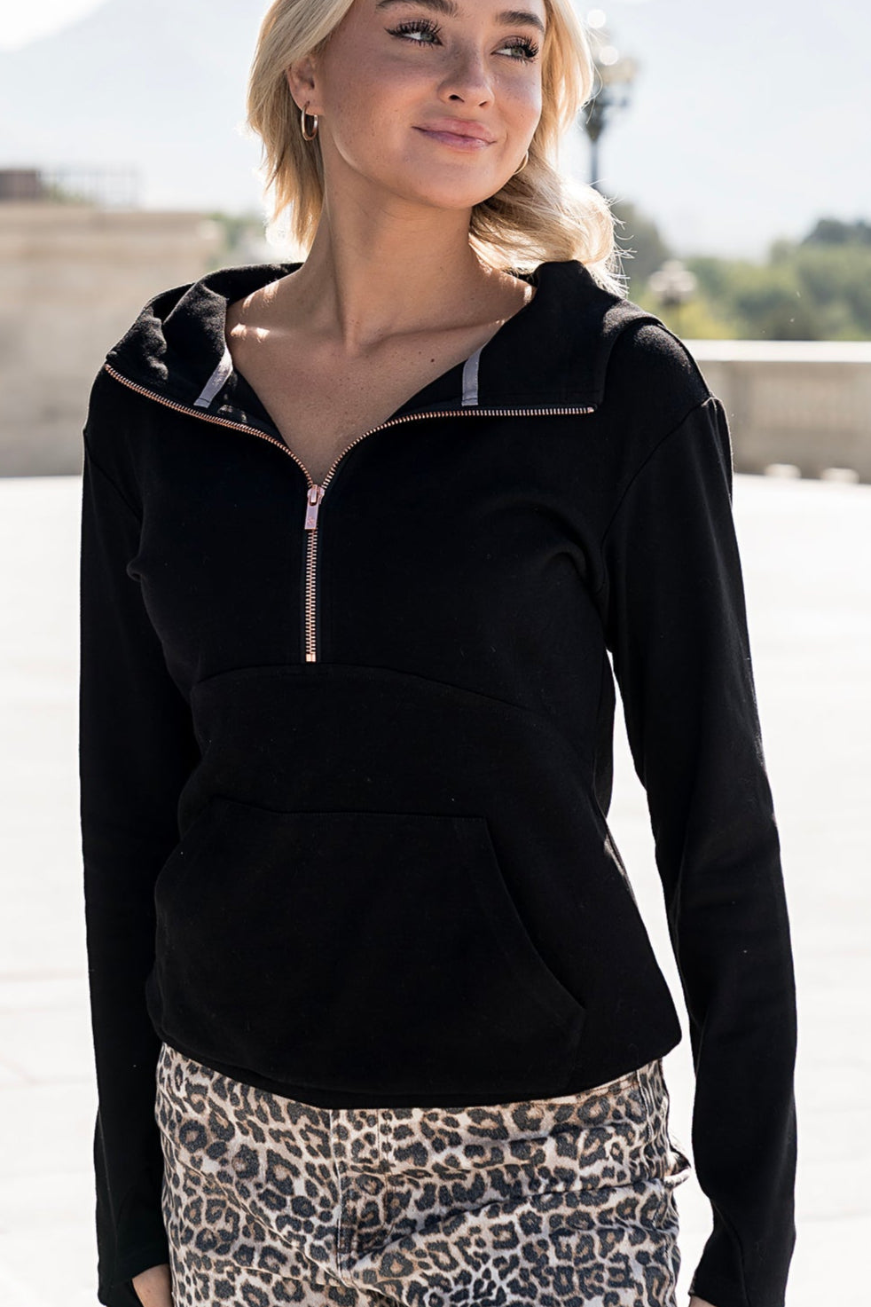 BEVIQUEEN HalfZip Sweatshirt - Midnight Rose