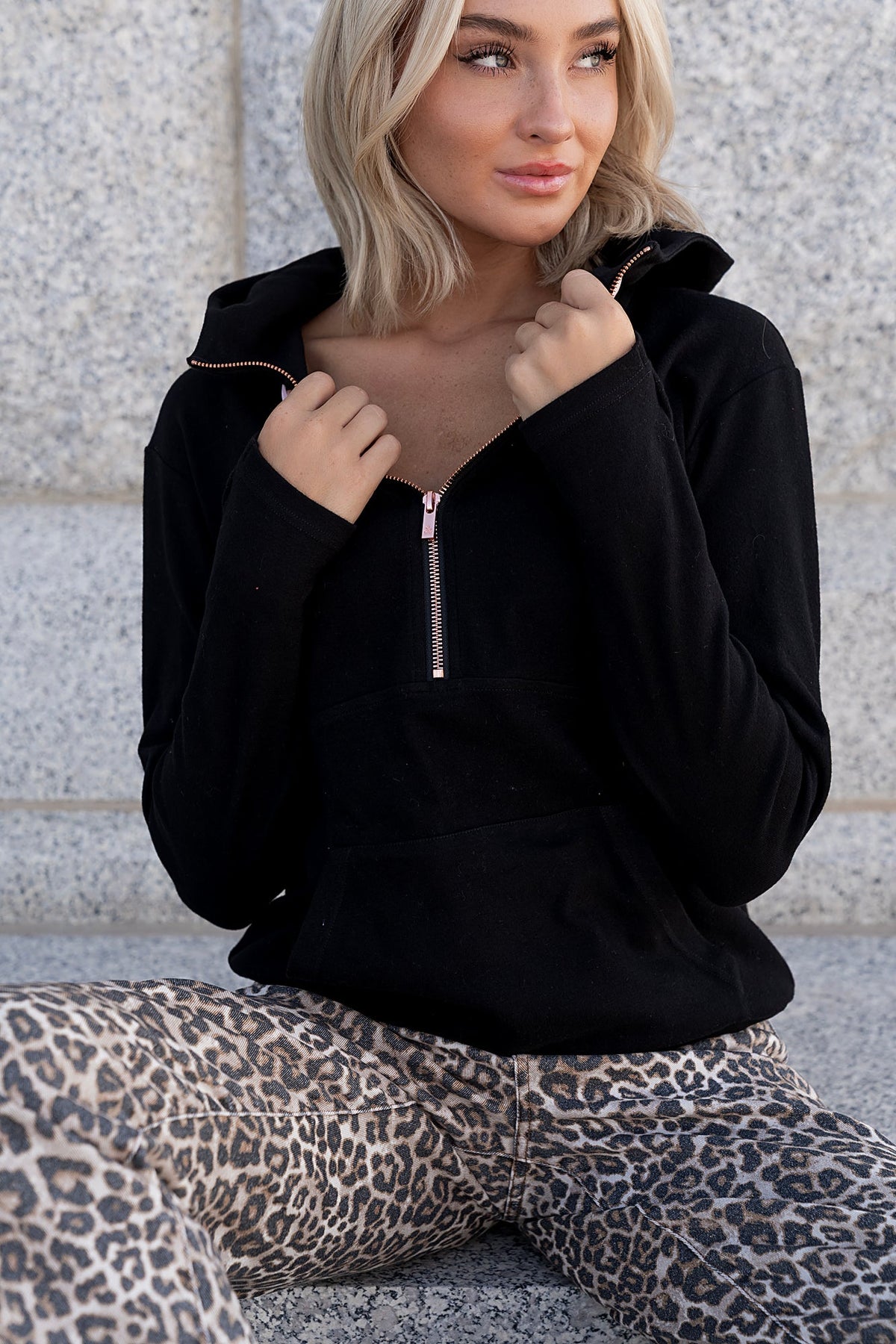 BEVIQUEEN HalfZip Sweatshirt - Midnight Rose
