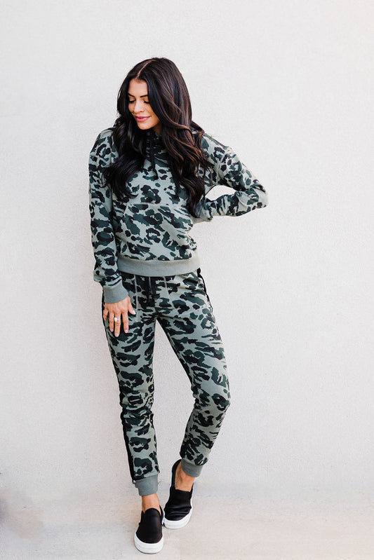 BEVIQUEEN Everyday Essential Joggers- Moss Leopard