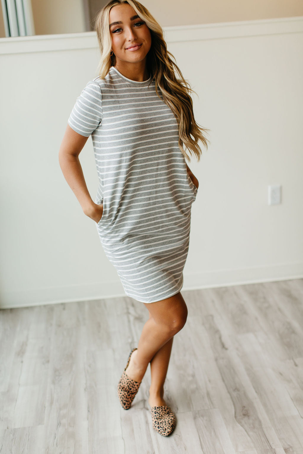 BEVIQUEEN Ollie Dress - Grey Stripe