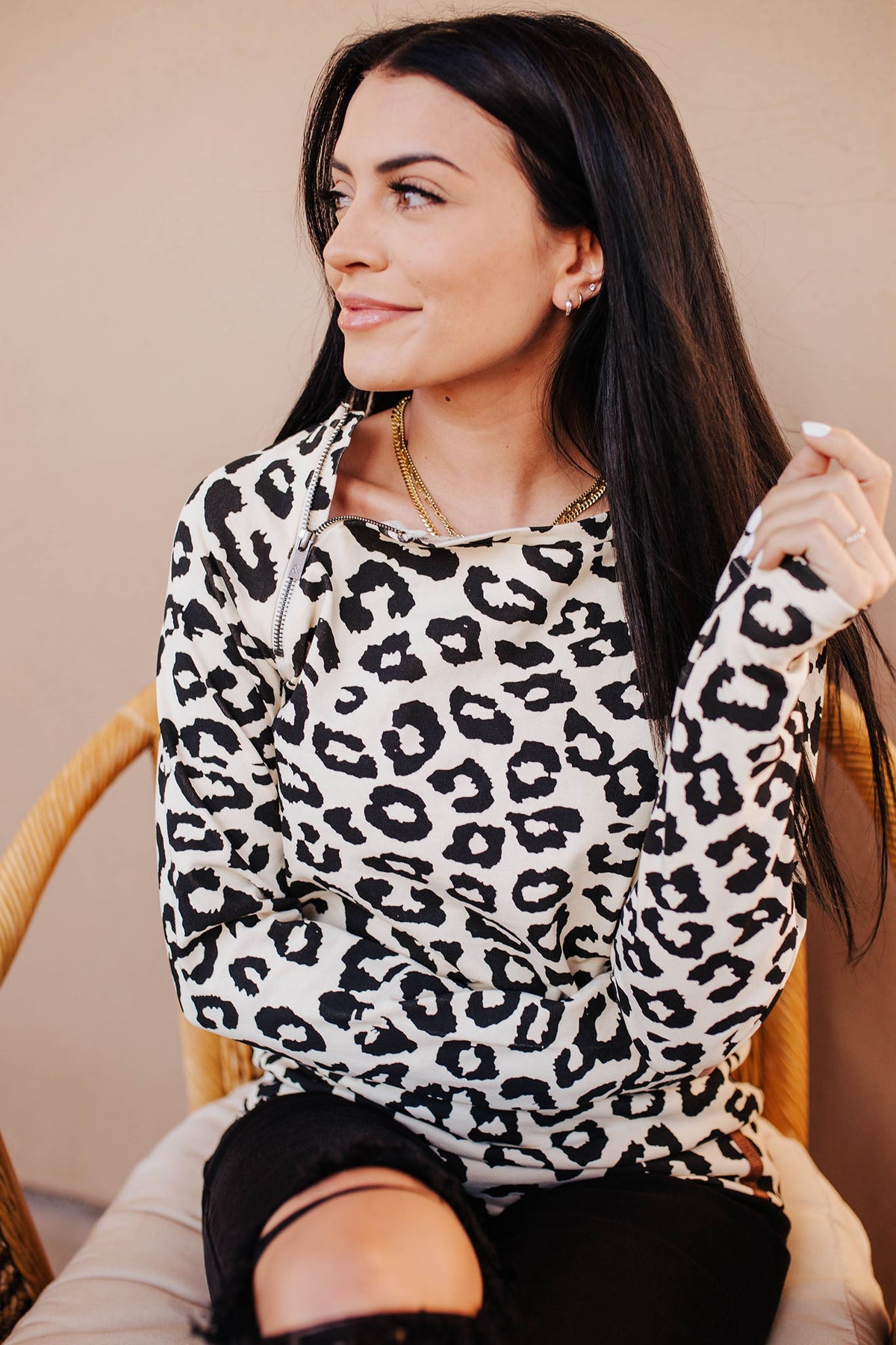 BEVIQUEEN Pullover Sweatshirt - Cream Leopard SideZip