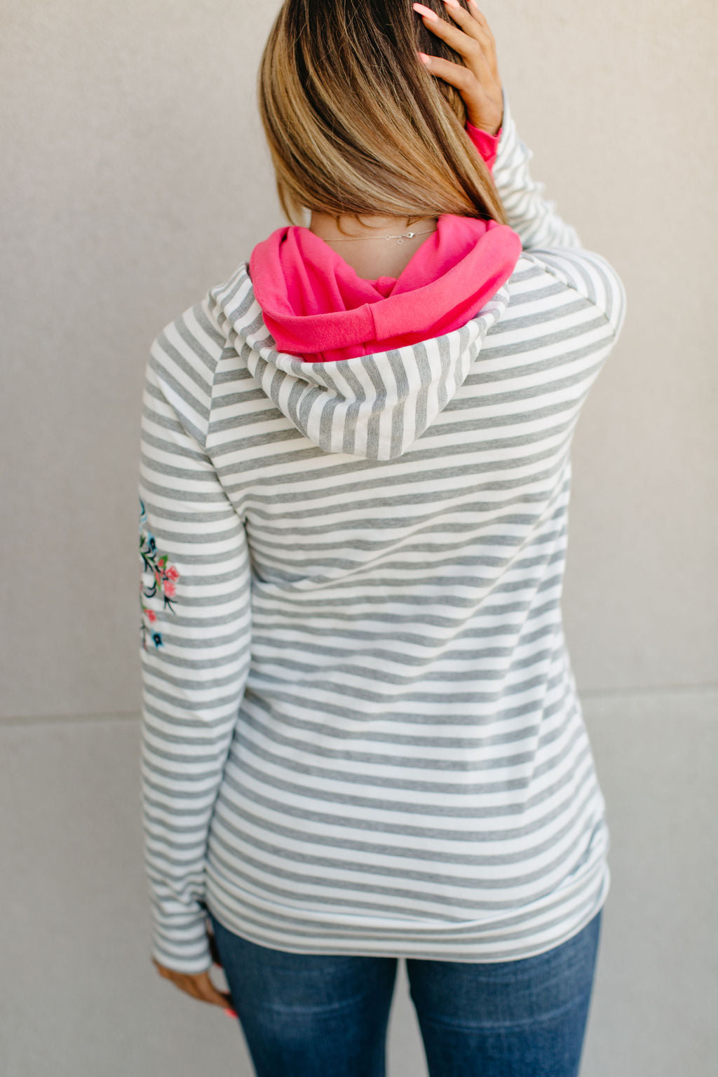 BEVIQUEEN DoubleHood™ Sweatshirt - Meadow Lane