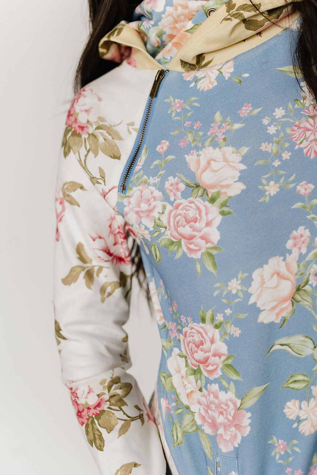 BEVIQUEEN DoubleHood™ Sweatshirt - Secret Garden
