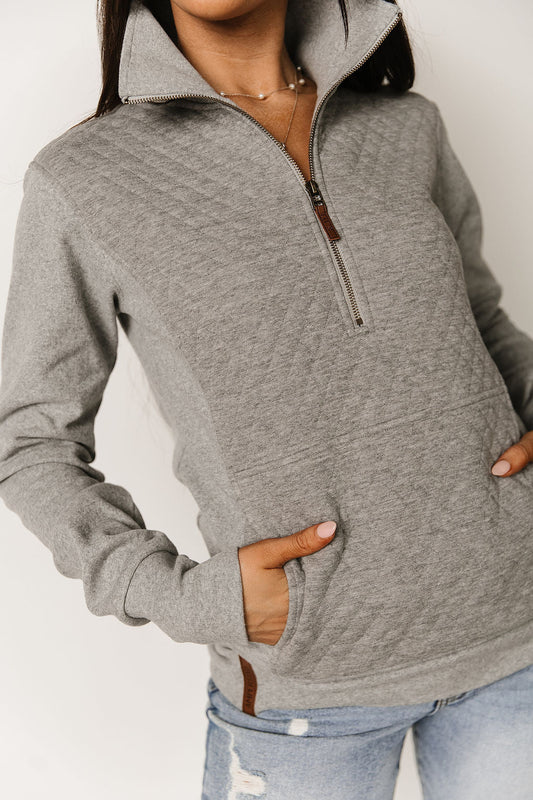 BEVIQUEEN Quilted HalfZip - Charcoal