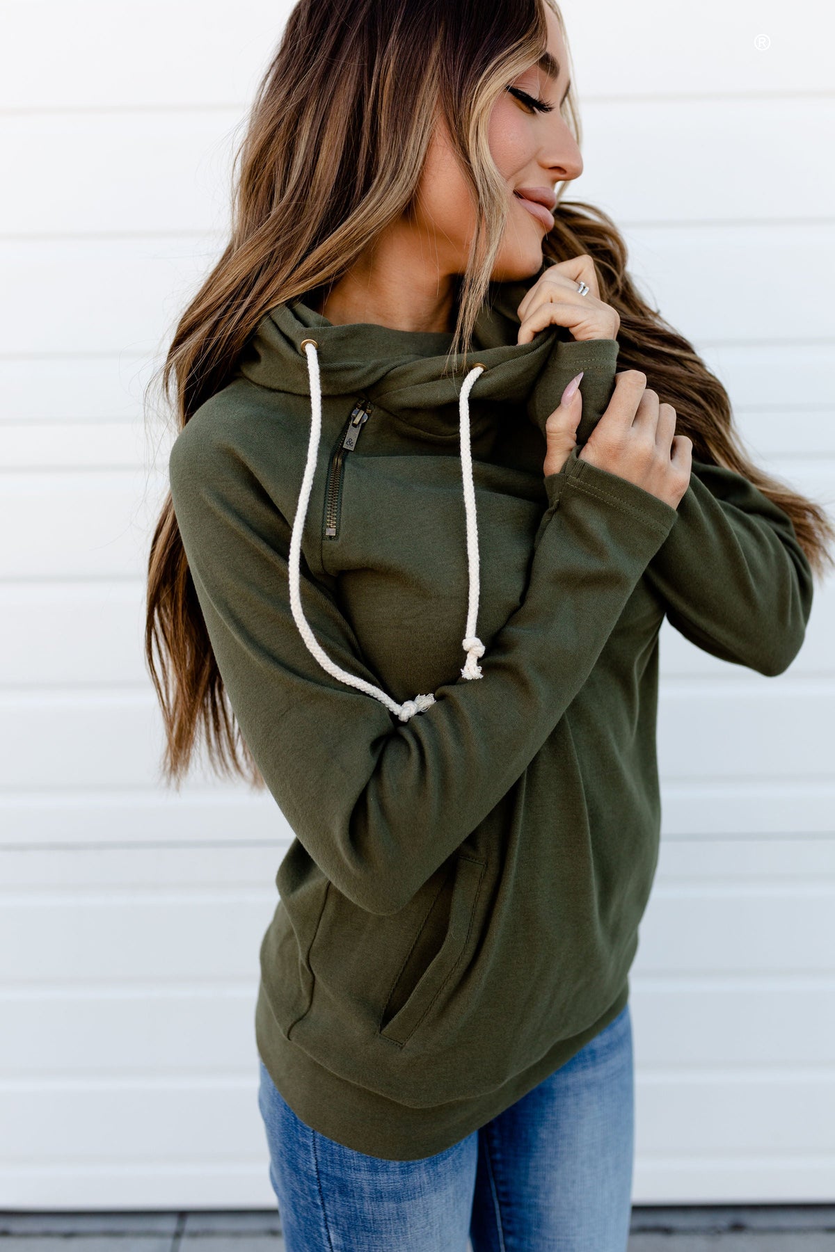BEVIQUEEN Basic DoubleHood™ Sweatshirt - Oak