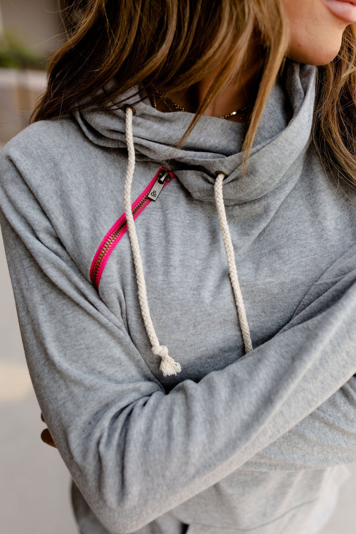 BEVIQUEEN Basic DoubleHood™ Sweatshirt - Pop of Pink