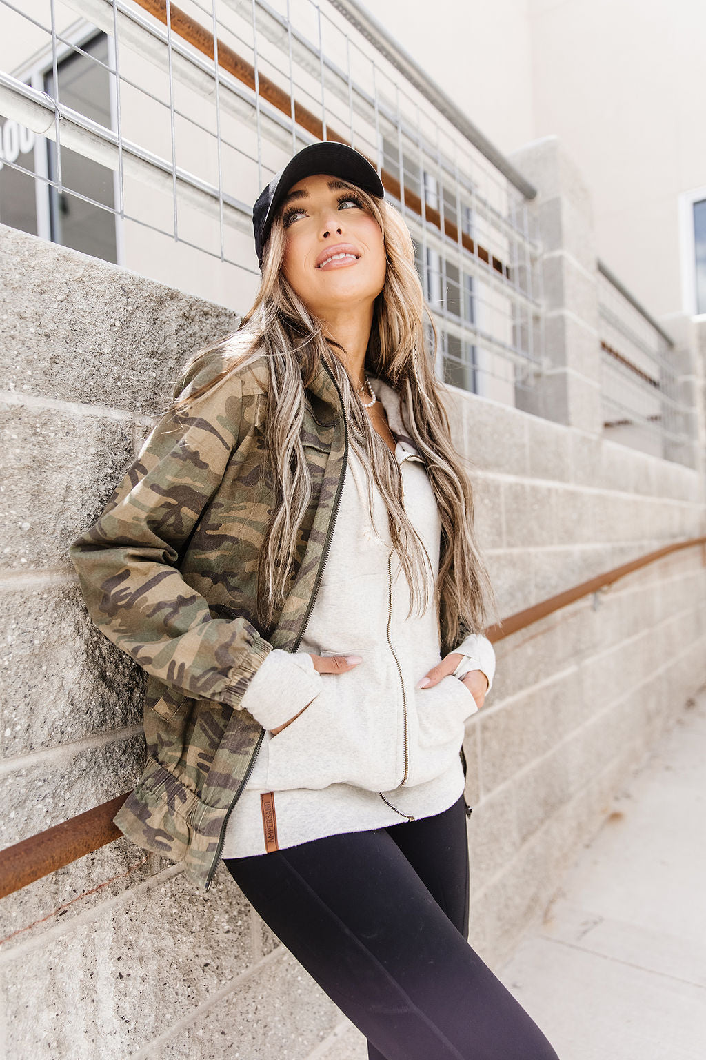 BEVIQUEEN Camo Jacket