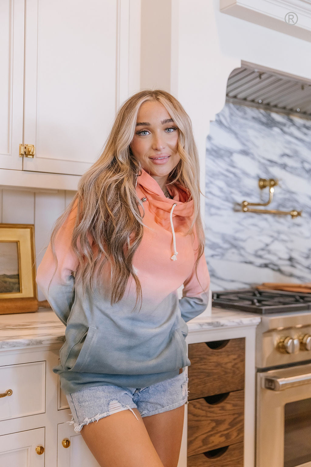 BEVIQUEEN DoubleHood™ Sweatshirt - Chasing Sunset