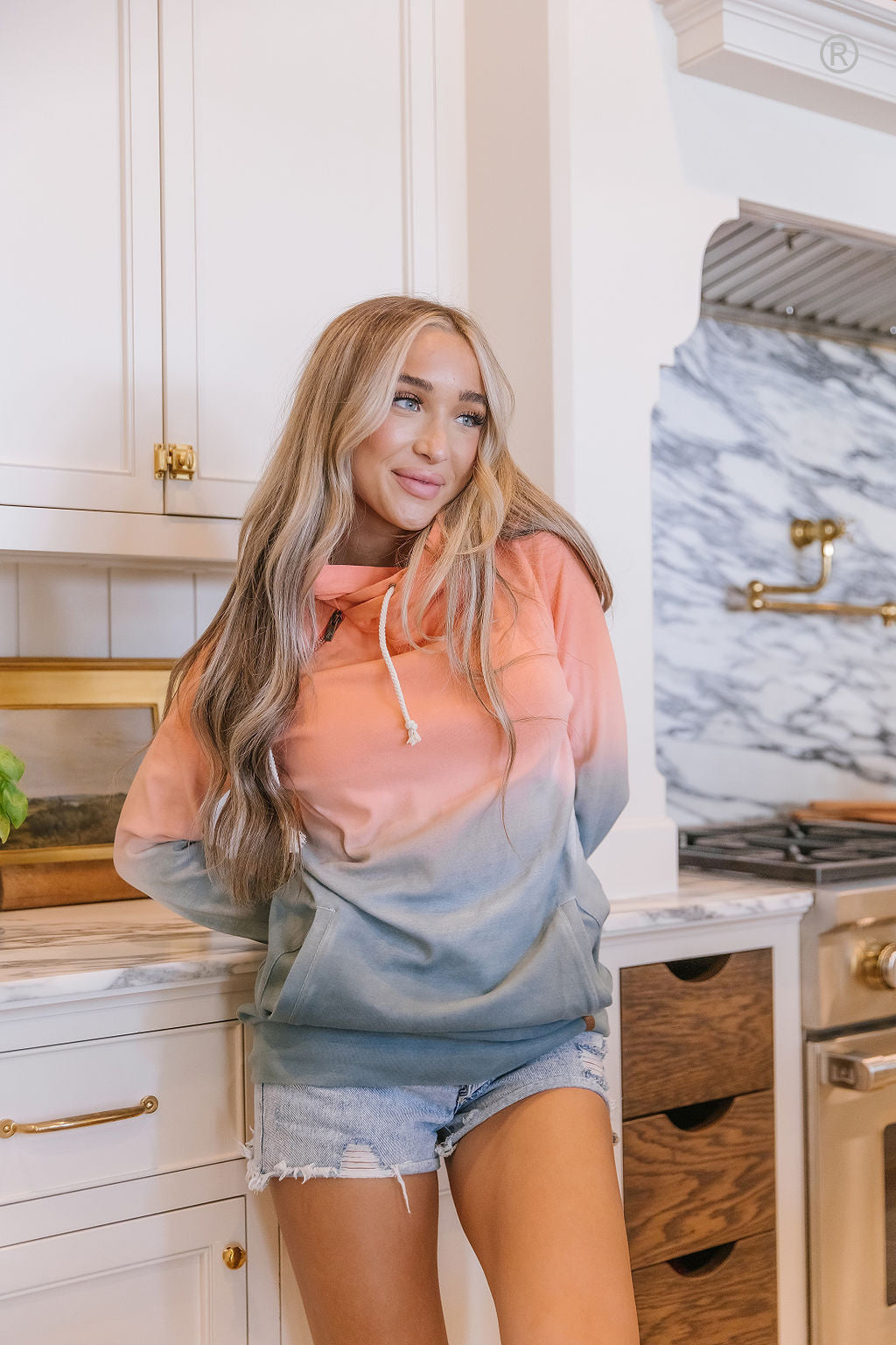 BEVIQUEEN DoubleHood™ Sweatshirt - Chasing Sunset