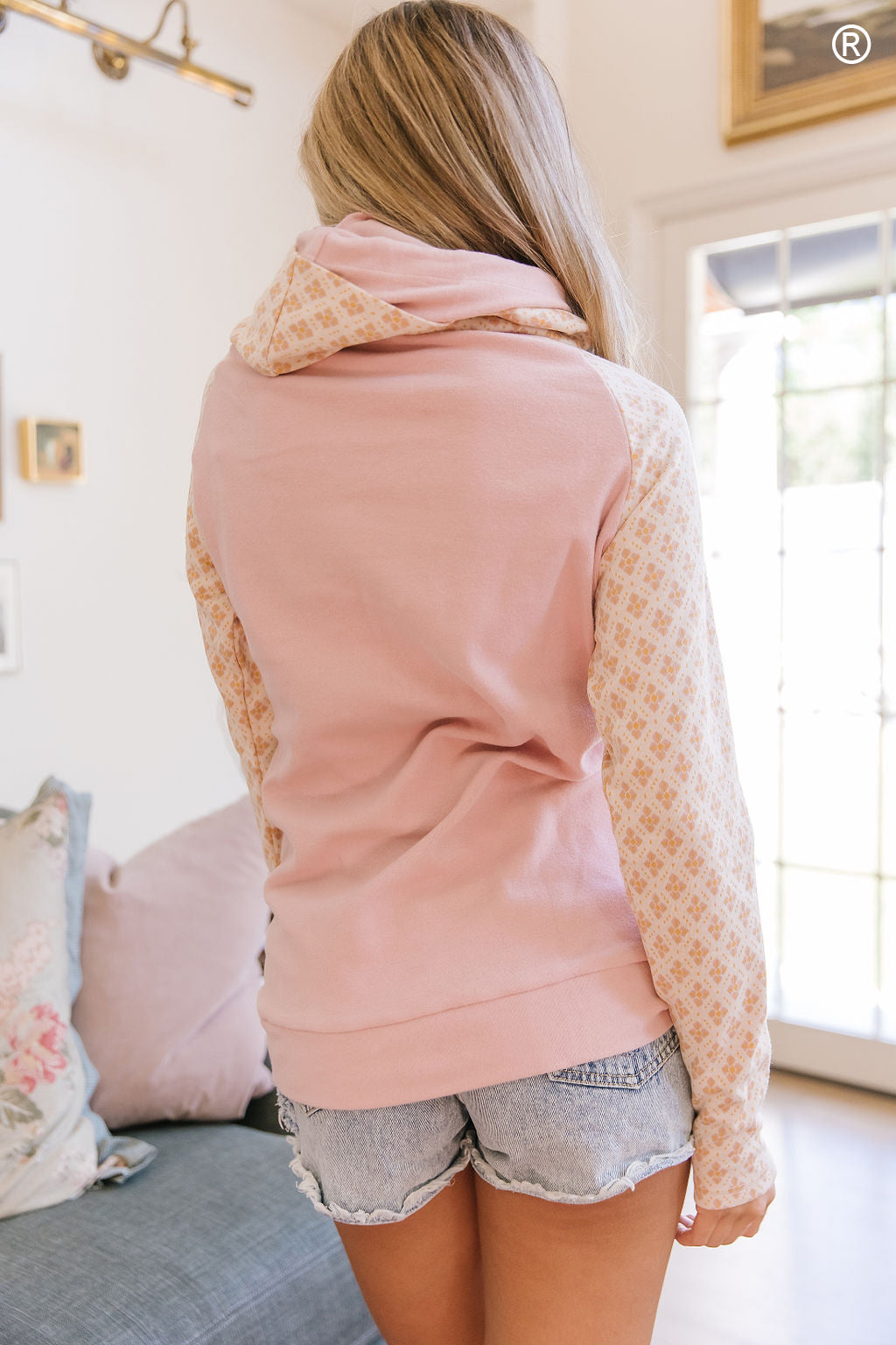 BEVIQUEEN DoubleHood™ Sweatshirt - Sweet Grapefruit