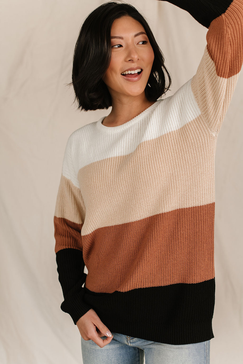 BEVIQUEEN Paige Sweater - Fawn