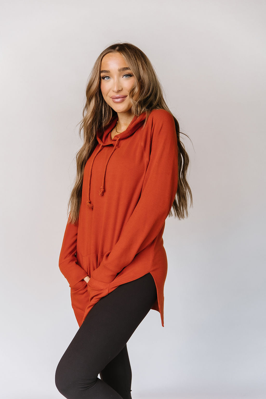 BEVIQUEEN Sideslit Hoodie - Blazing Autumn