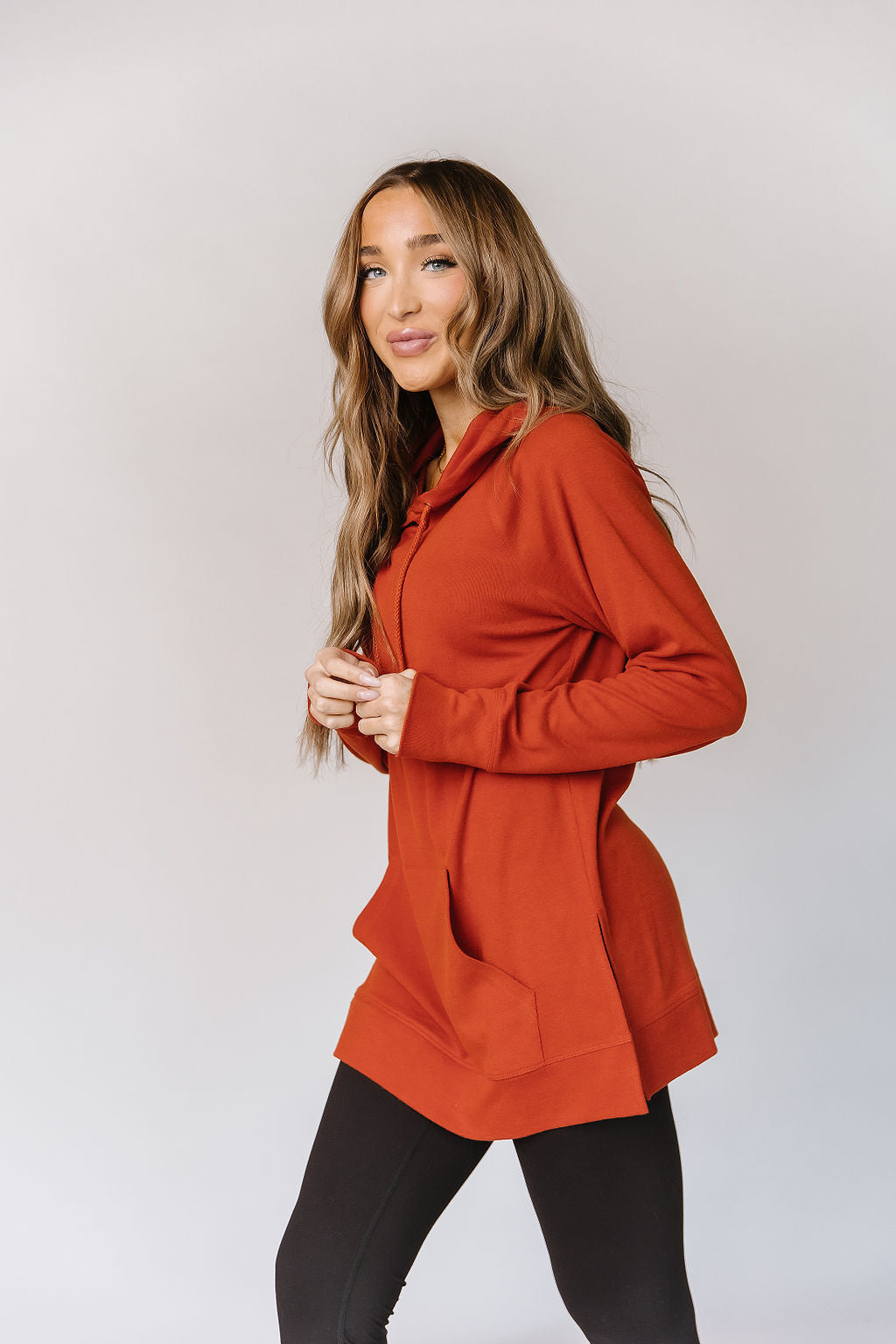 BEVIQUEEN Sideslit Hoodie - Blazing Autumn