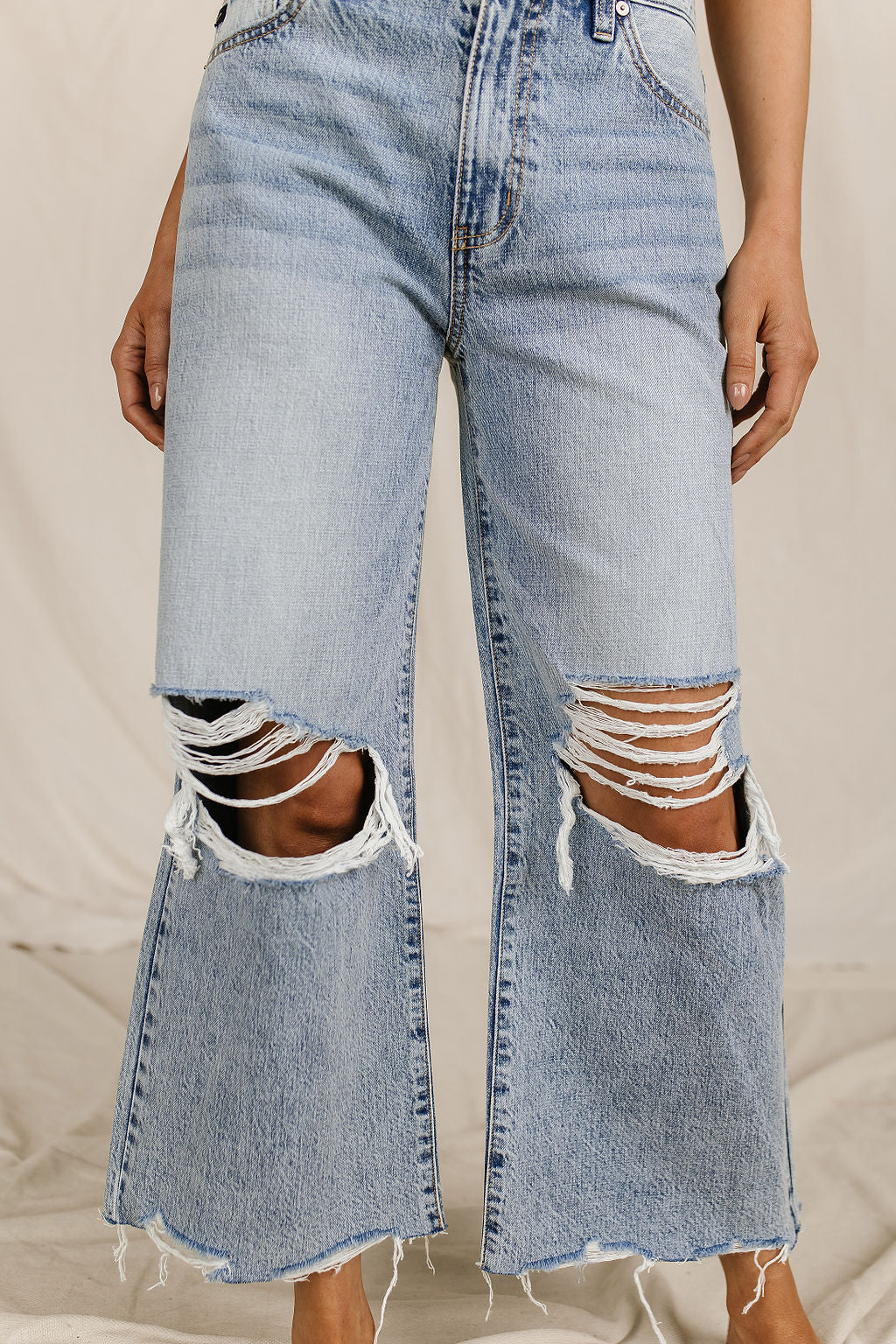 BEVIQUEEN Ampersand 518 Denim