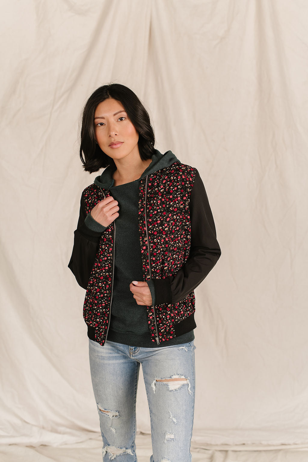 BEVIQUEEN Bomber Jacket - Kiss Goodnight