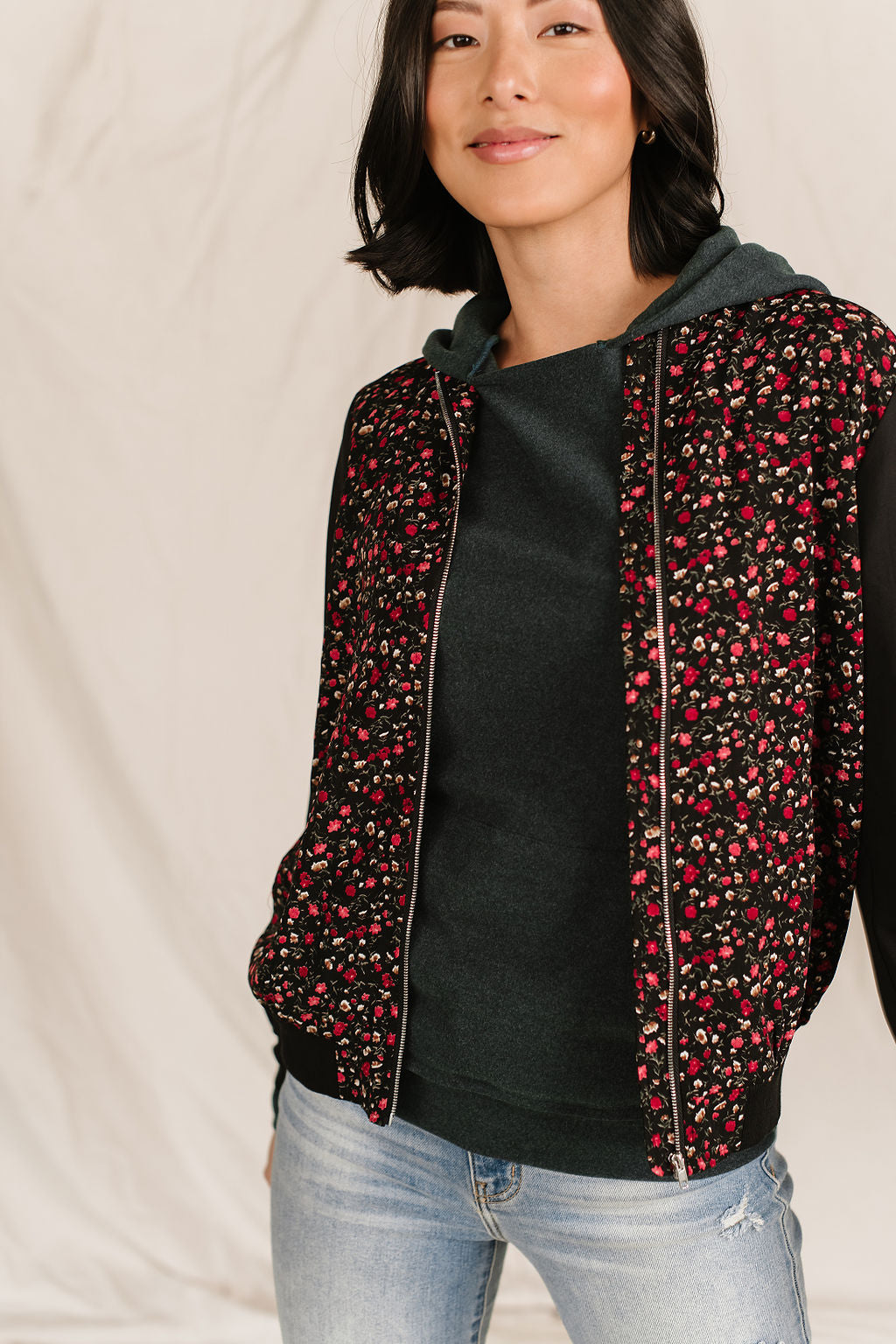 BEVIQUEEN Bomber Jacket - Kiss Goodnight