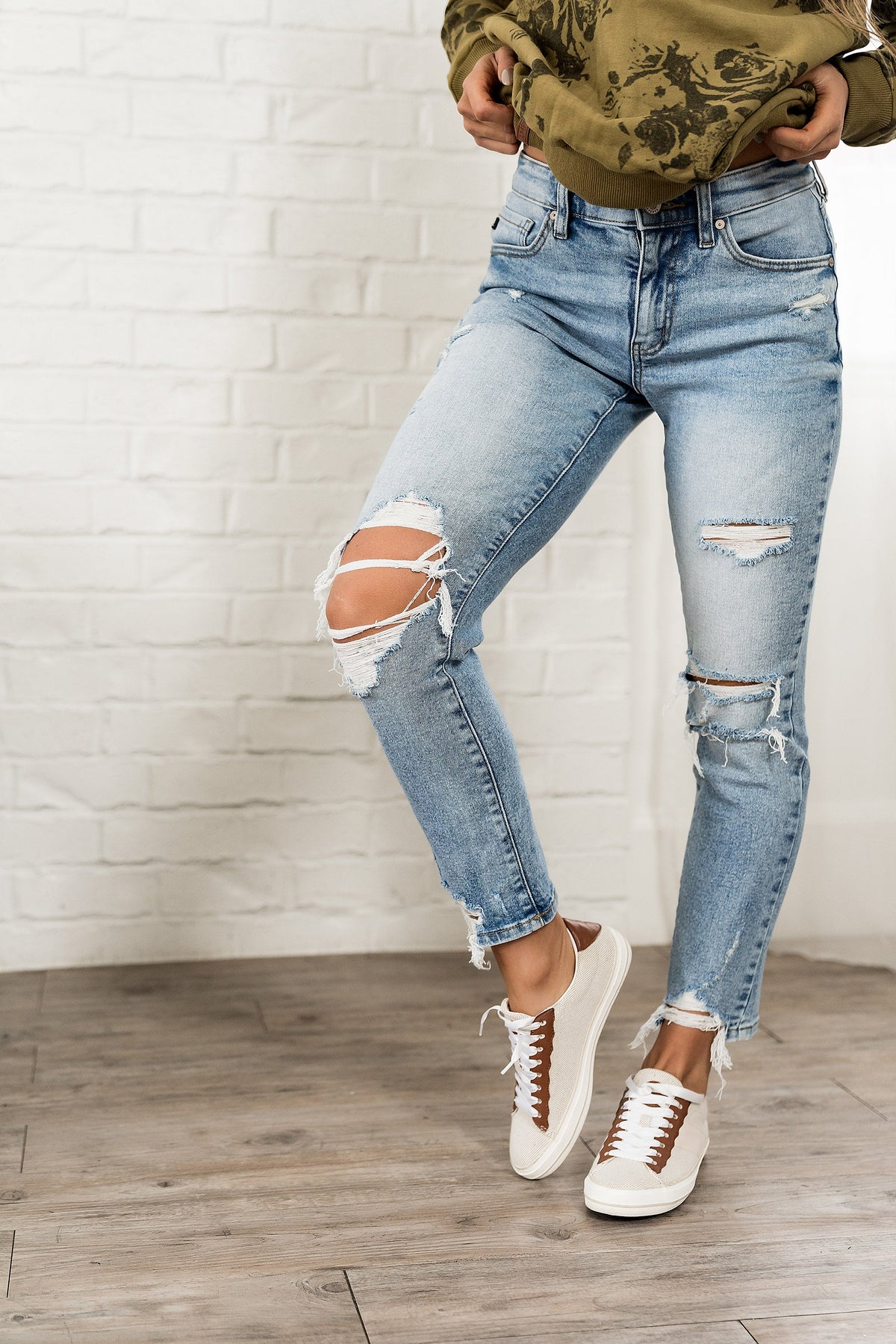 BEVIQUEEN Ampersand 621 Denim