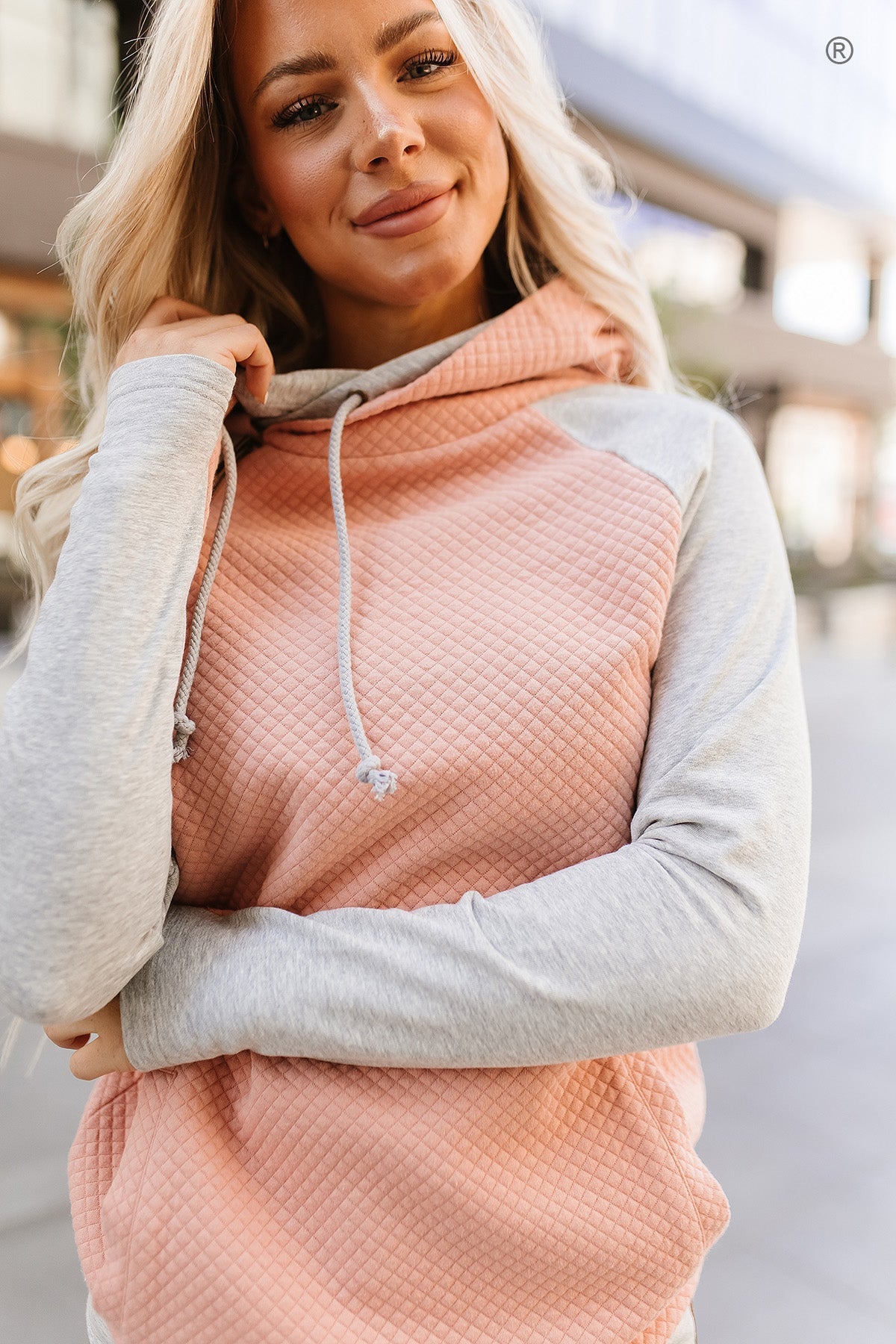 BEVIQUEEN DoubleHood™ Sweatshirt - Just Peachy