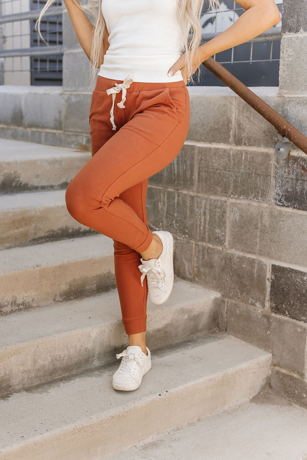 BEVIQUEEN Performance Fleece Joggers- Burnt Orange