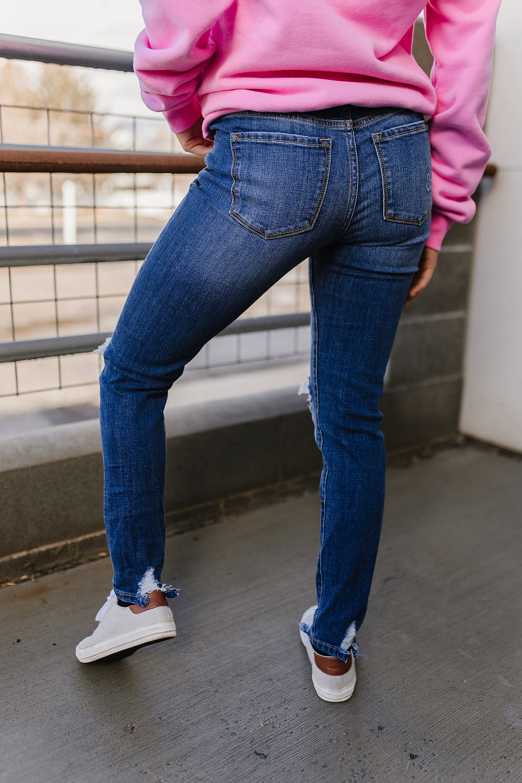 BEVIQUEEN Ampersand 305 Denim