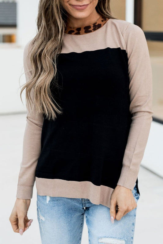 BEVIQUEEN Graham Sweater - Leopard Collar