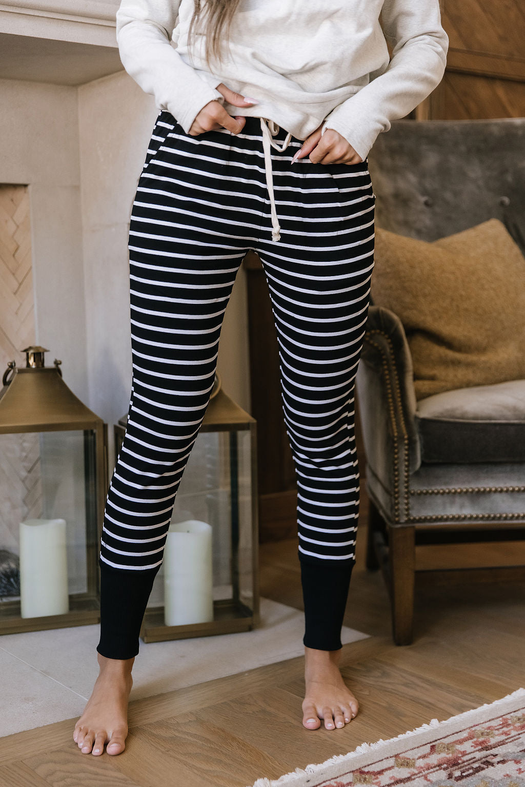 BEVIQUEEN New & Improved Joggers- Black Stripe